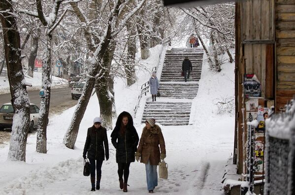 Снежная каша и снежная сказка: в Томске наступила зима за одну ночь
