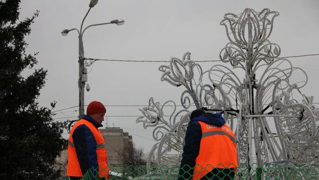 Установка световых конструкций в Самаре, фото с места события