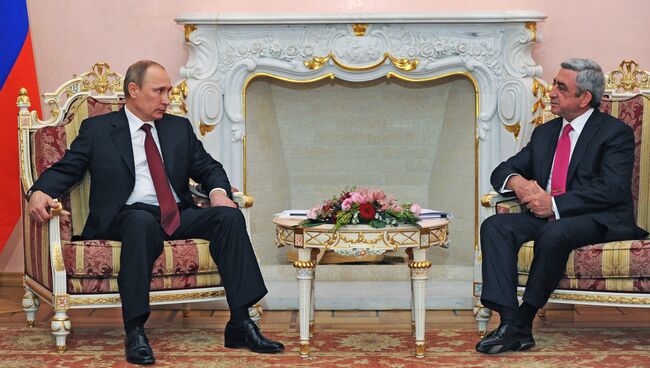 Государственный визит В.Путина в Армению, архивное фото