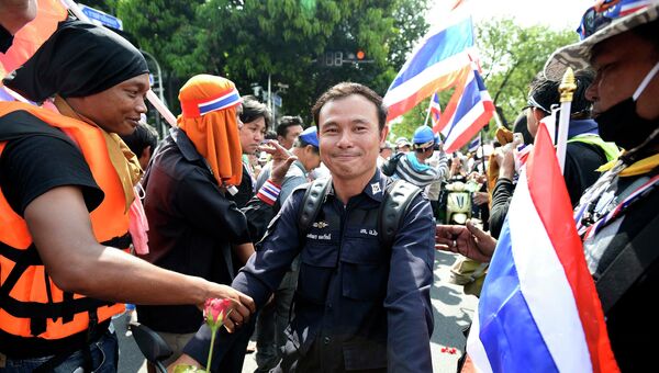 Ситуация в Таиланде, 3 декабря 2013