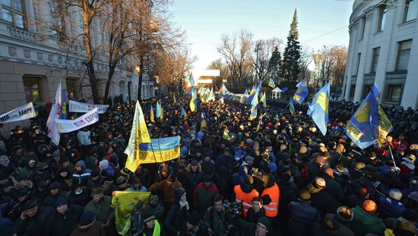 Пикет сторонников евроинтеграции Украины у здания Верховной Рады в Киеве, фото с места событий