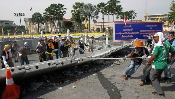 Протесты в Бангкоке, фото с места событий
