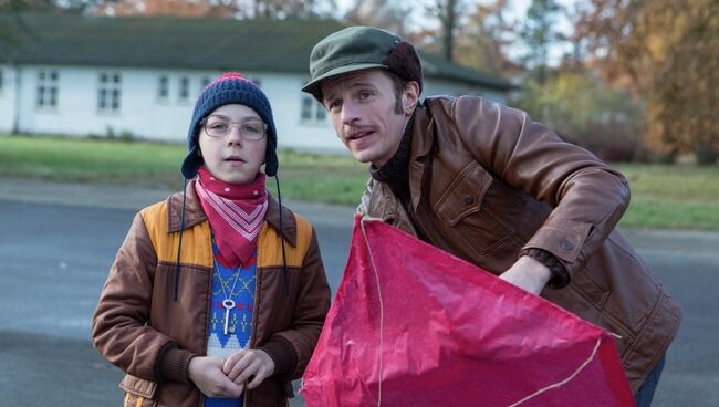 Кадр из фильма Запад