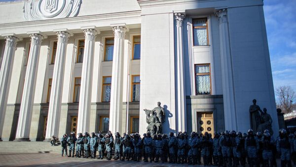 Пикет сторонников евроинтеграции Украины у здания Верховной Рады в Киеве. Архивное фото