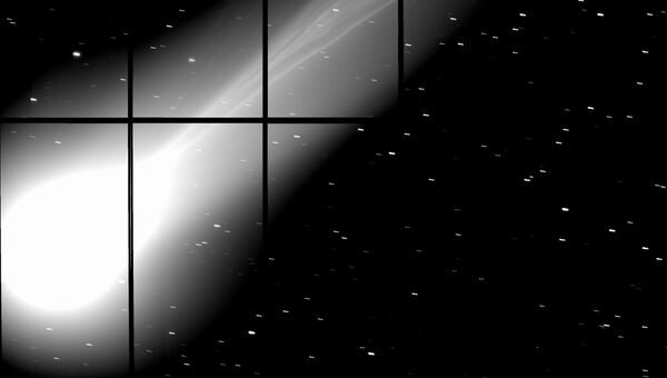 Снимок кометы Лавджоя (C/2013 R1), сделанный телескопом Субару 3 декабря 2013