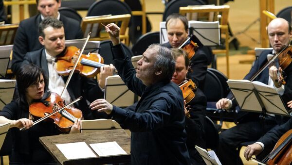 Валерий Гергиев во время концерта Симфонического оркестра Мариинского театра. Архивное фото