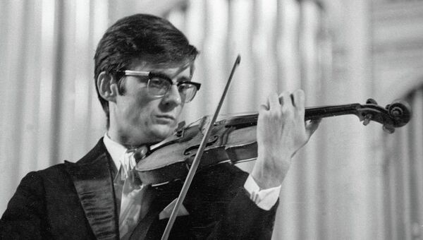 Скрипач Олег Крыса, 1986 год, архивное фото