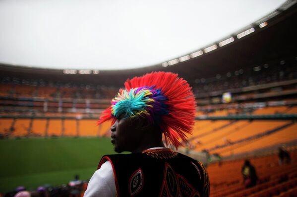 Панихида по Нельсону Манделе на стадионе в Йоханнесбурге