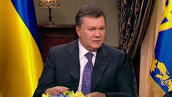 Янукович на встрече с экс-президентами Украины о беспорядках на Майдане