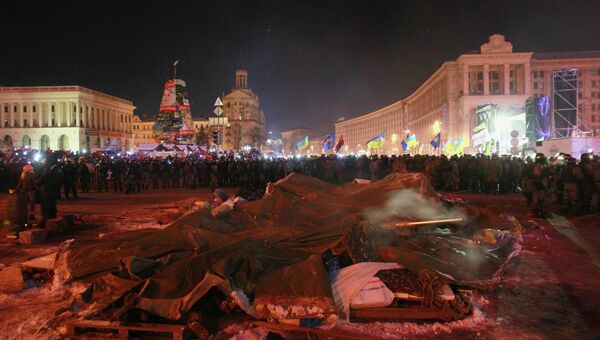 Разбор баррикад в Киеве. Фото с места событий