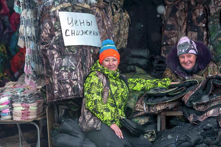 Кадры с Гусинки: последние дни легендарной барахолки