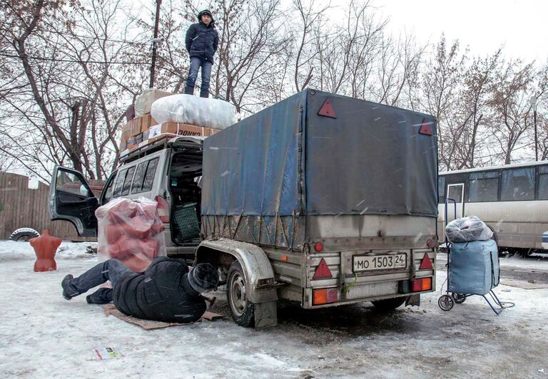 Кадры с Гусинки: последние дни легендарной барахолки