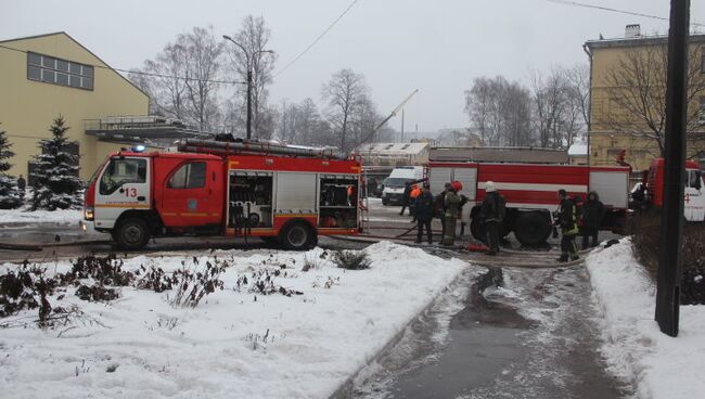 Пожар на территории Завода игристых вин в Петербурге