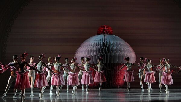 Новая постановка балета П. Чайковского Щелкунчик в Михайловском театре. Архивное фото