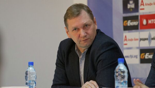 Василий Баскаков на пресс-конференции, фото из архива