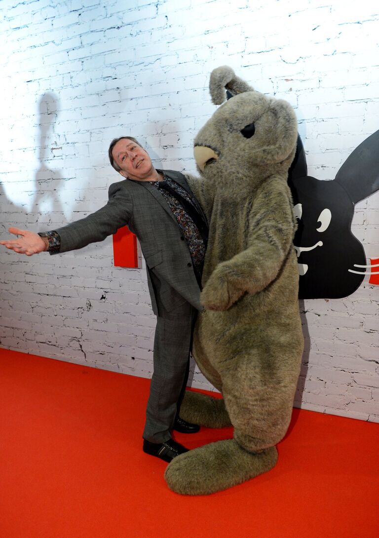 Актер Михаил Ефремов перед премьерой фильма Быстрее, чем кролики