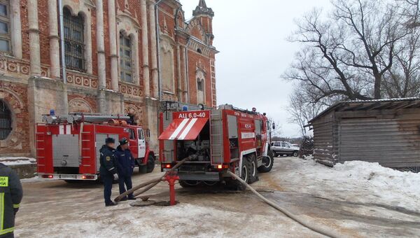 Пожар на территории Ново-Никольского собора в подмосковном Можайске. Фото с места события