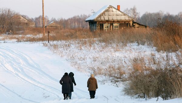 Деревня зимой, фото из архива