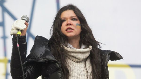Певица Руслана на митинге сторонников евроинтеграции Украины