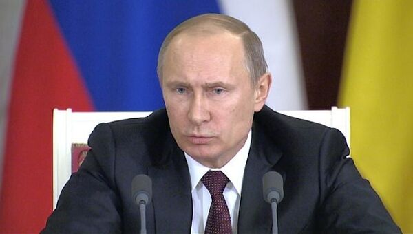 Путин объяснил, почему РФ инвестирует в Украину $15 млрд и снижает цену на газ