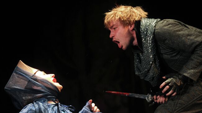 Прогон спектакля Гамлет в театре им. М.Н. Ермоловой Прогон спектакля Гамлет в театре им. М.Н. Ермоловой