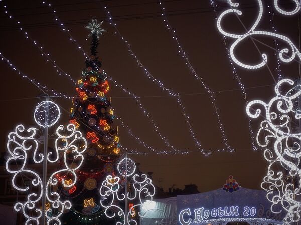 Санкт-Петербургская Рождественская ярмарка на Пионерской площади