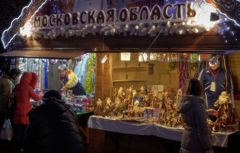 Санкт-Петербургская Рождественская ярмарка на Пионерской площади