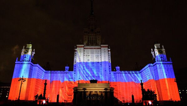 Архитектурное световое шоу Альфа-Шоу 4D на Воробьевых горах в Москве