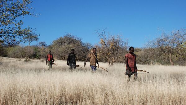 Охотники в Африке. Архивное фото