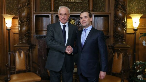 Встреча Д.Медведева и Н.Азарова в Москве. Фото с места события