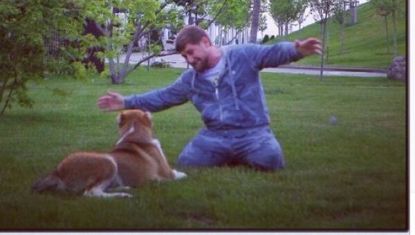Рамзан Кадыров со своей собакой по кличке Тарзан