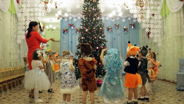 Новогодний утренник в детском саду Томска. Архивное фото