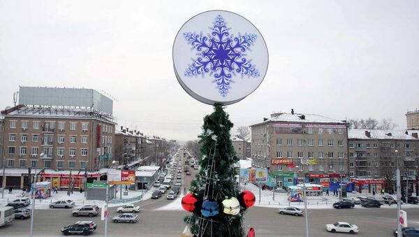 Вид на Новосибирск в высоты макушки новогодней ёлки