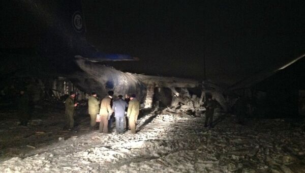 Ликвидация пожара на месте падения самолета Ан-12 в Иркутской области.
