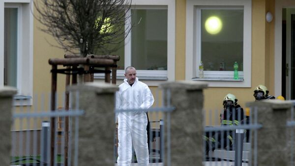 На месте взрыва в резиденции посла Палестины в Праге