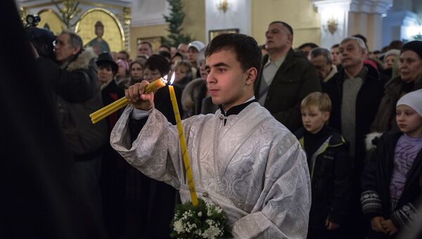 Рождественская литургия в Покровском кафедральном соборе Владивостока