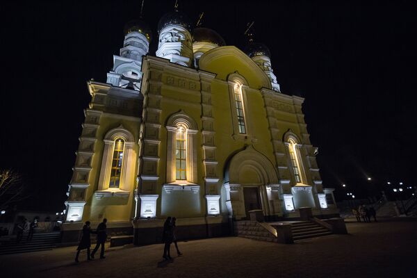 Рождественское богослужение в Покровском кафедральном соборе Владивостока