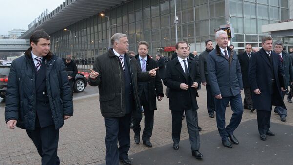 Дмитрий Медведев посетил Курский вокзал. Фото с места события