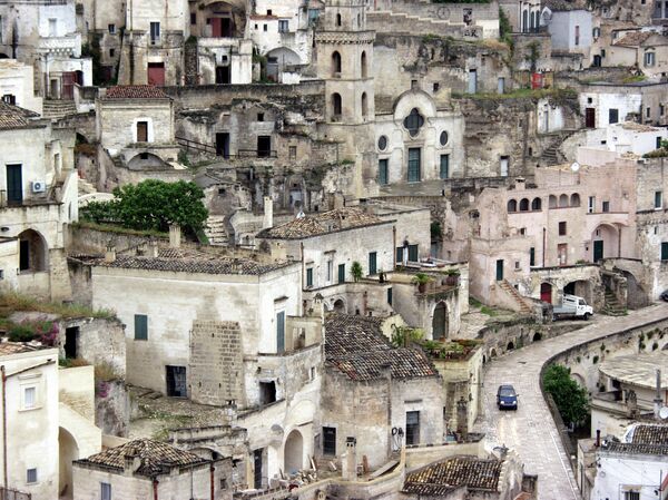 Невообразимая путаница из кривых переулков и крутых лестниц