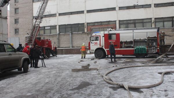 Пожар в бывшем здании радиотехнического завода имени Козицкого в Петербурге 13 января 2014 года