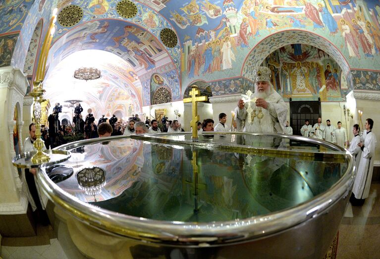 Освящение воды в Крещенский сочельник