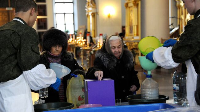 Освящение воды в Крещенский сочельник