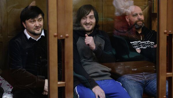 Рустам Махмудов, Ибрагим Махмудов и Сергей Хаджикурбанов (слева направо) в Мосгорсуде. Архивное фото