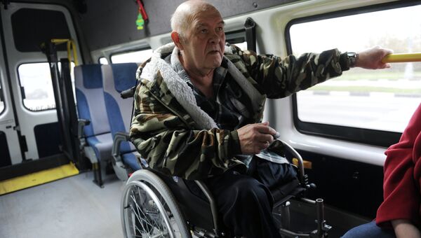 Такси для инвалидов-колясочников. Архивное фото