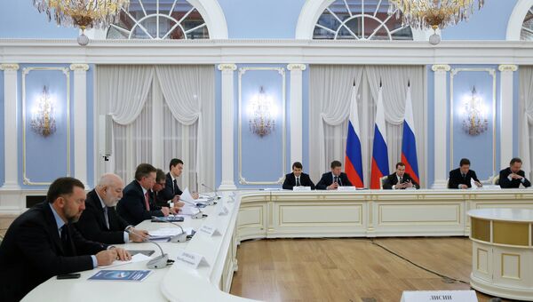 Д.Медведев проводит совещание по вопросу о поддержке олимпийцев России