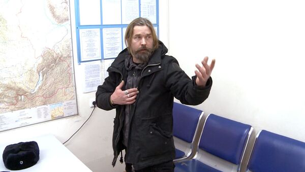 Паук и представитель полиции об инциденте в новосибирском аэропорту