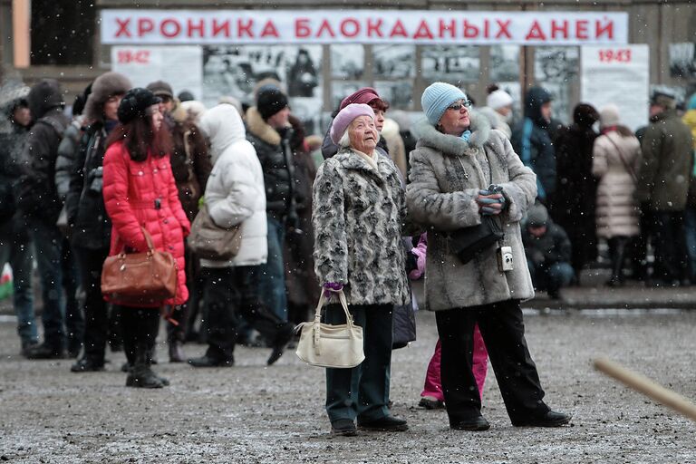 Экспозиция под открытым небом Сохраните память о былом на Итальянской улице в Санкт-Петербурге