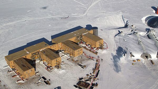 Антарктическая станция Амундсен-Скотт, архивное фото