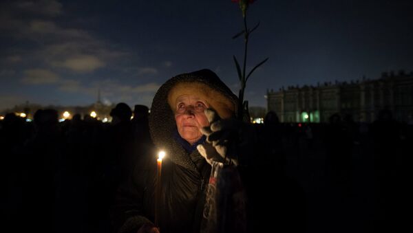 Акция Свеча памяти в Петербурге 27 января 2014 года