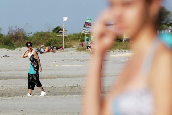 Канадский поп-певец Джастин Бибер на пляже в Панаме